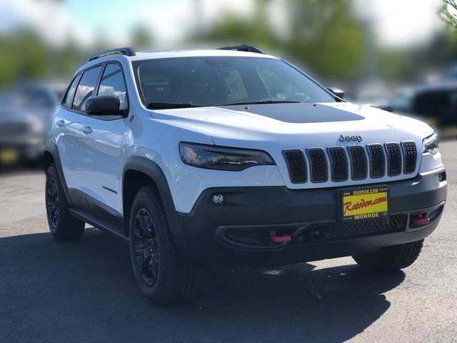 New 2019 Jeep Cherokee Trailhawk Elite 4x4